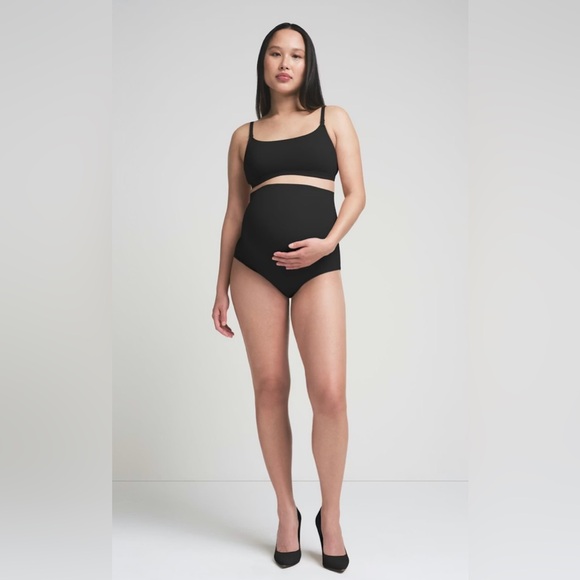 SKIMS Fits Everybody Maternity Nursing Bralette - BNWT - Onyx - Size XS - Picture 2 of 7
